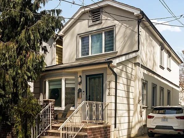 2329 E 21st St, Brooklyn, NY 11229