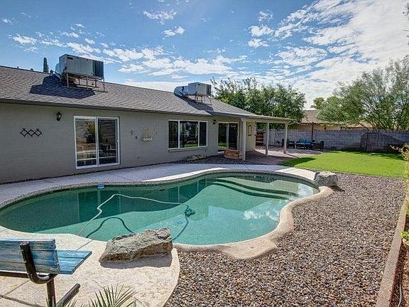 4th image of 5002 E Corrine Dr