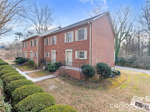 239 13th Avenue Pl NW #20, Hickory, NC 28601