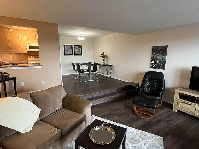 1081 Ambleside Dr #1705 — Photo 7