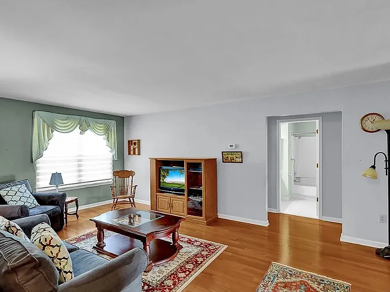901 Christopher Dr #A1 — Photo 3