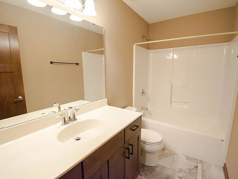 6736 Clarkia Dr NW — Photo 5