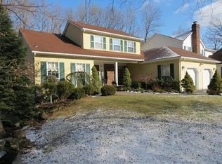 3 Teton Cir, Wayne, NJ 07470