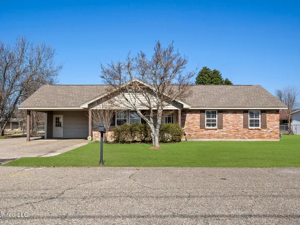 206 Margaret Ave, Petal, MS 39465