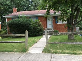 11017 Schuylkill Rd, Rockville, MD 20852