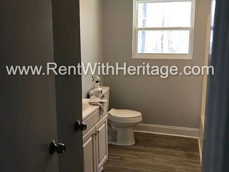 1709 Nutmeg St — Photo 17