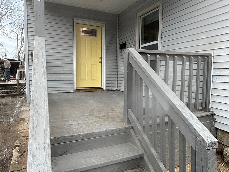 44 Geer St #1 — Photo 14