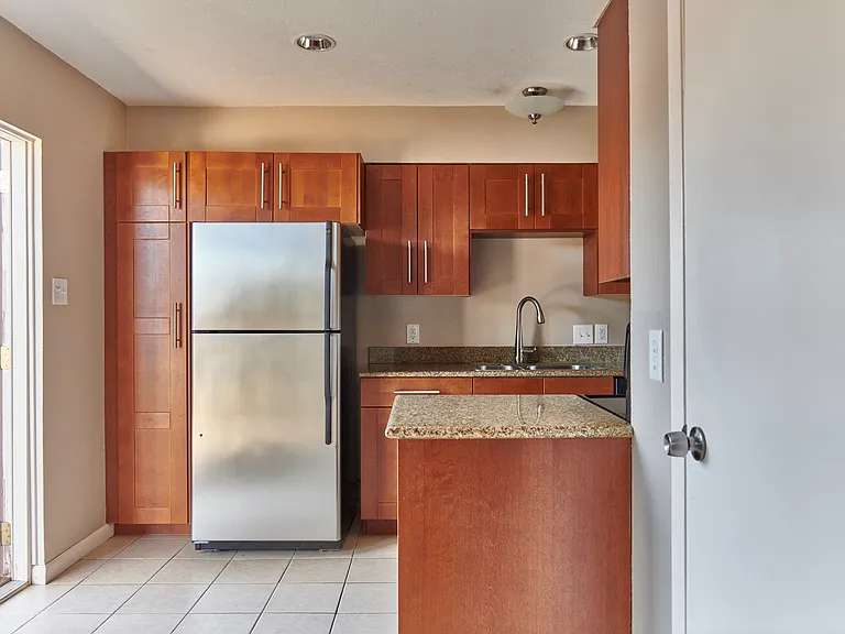 10714 Pagewood Dr — Photo 3
