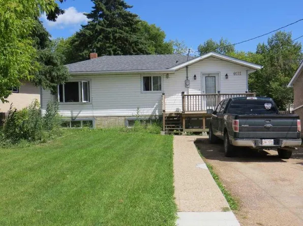 9111 W 100th St, Lac La Biche County, AB T0A 2C0