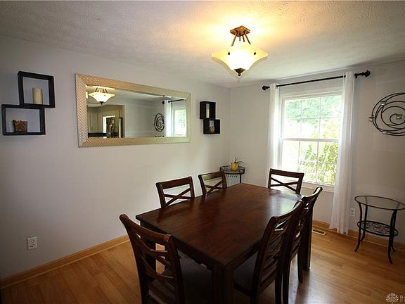 5th image of 2732 Dorset Woods Ct