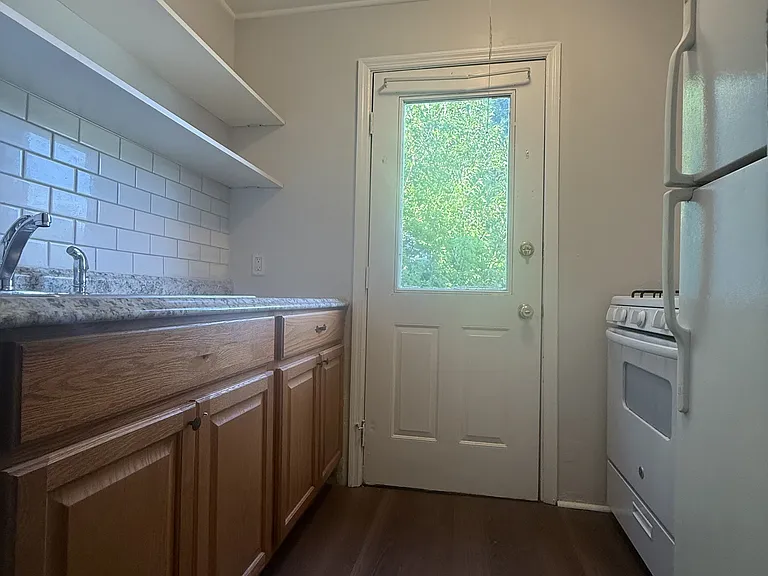 509 Hamilton St #2 — Photo 2