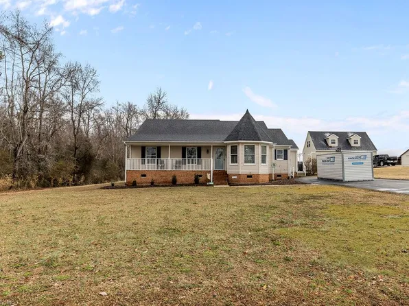 16199 Drake Rd, Sedley, VA 23878