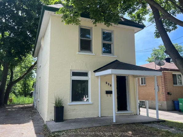 639 Brown St, Peterborough, ON K9J 4K6