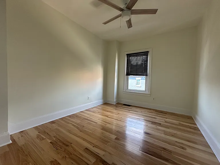 2738 Poplar St #2F — Photo 7
