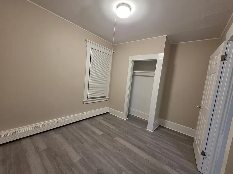 1441 Pleasant St #2 — Photo 7