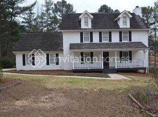 305 Hilo Rd, Fayetteville, GA 30215