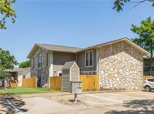 2101 Barak Ln APT 17, Bryan, TX 77802