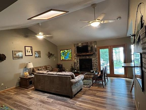 3rd image of 10404 N Mallard Ln