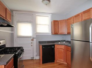 246 Washington Blvd APT 3BS, Oak Park, IL 60302