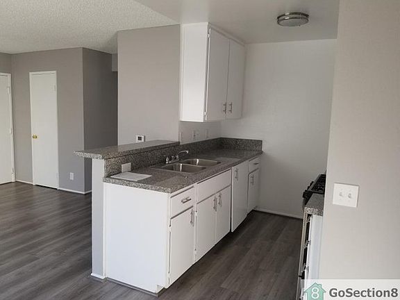 3rd image of 5520 Fulcher Ave #205