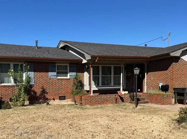 7 SW 49th St, Lawton, OK 73505