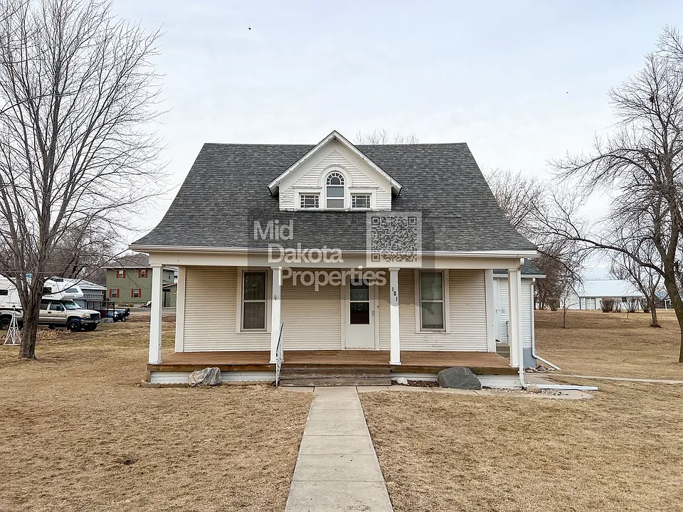 101 W Wisconsin St