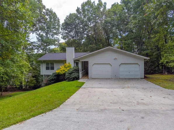 48 Lakeside Cir, Franklin, NC 28734