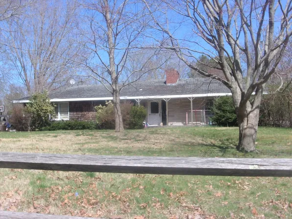 277 Wareham St, Middleboro, MA 02346