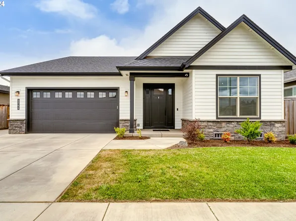 3744 Siletz St, Eugene, OR 97408