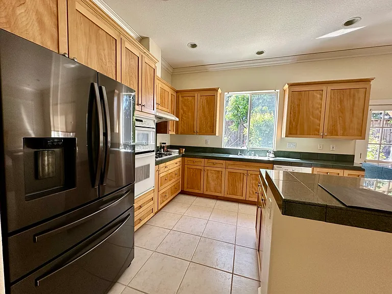 826 Chynoweth Ct — Photo 4
