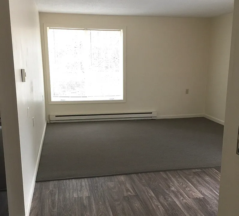 Cranberry Peak Apartments