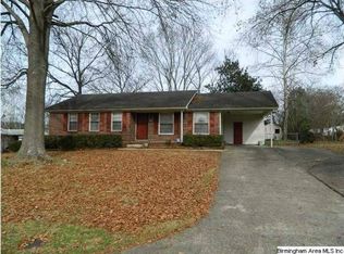 881 Twin Lake Dr, Birmingham, AL 35215