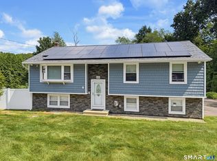 658 Foster St, South Windsor, CT 06074
