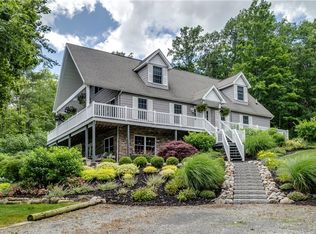 16995 W Lake Rd, Branchport, NY 14418
