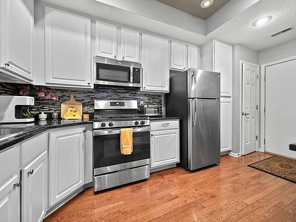 2nd image of 394 Charlescarn Dr