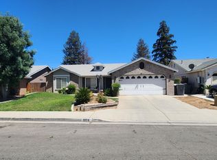 6174 N Tracy Ave, Fresno, CA
