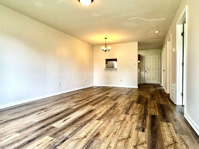 315 S Dudley St #1 — Photo 11