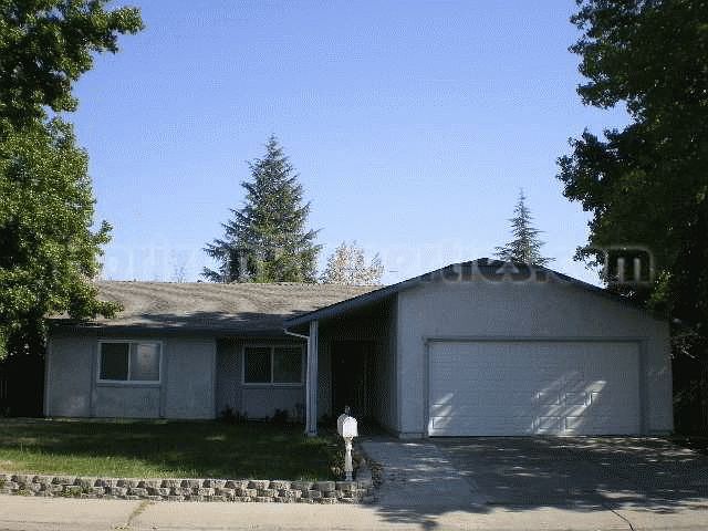(1) : 7132 Parkvale Way Citrus Heights, CA