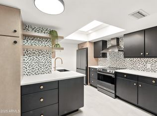 552 S Allred Dr, Tempe, AZ 85281