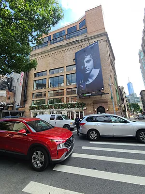 110 Sixth Avenue #25