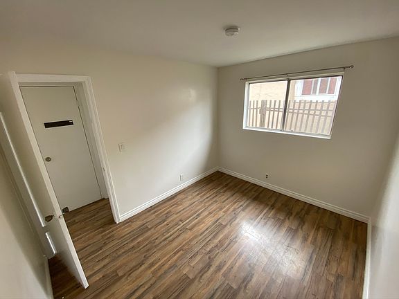 5th image of 3763 Ellis St #3765