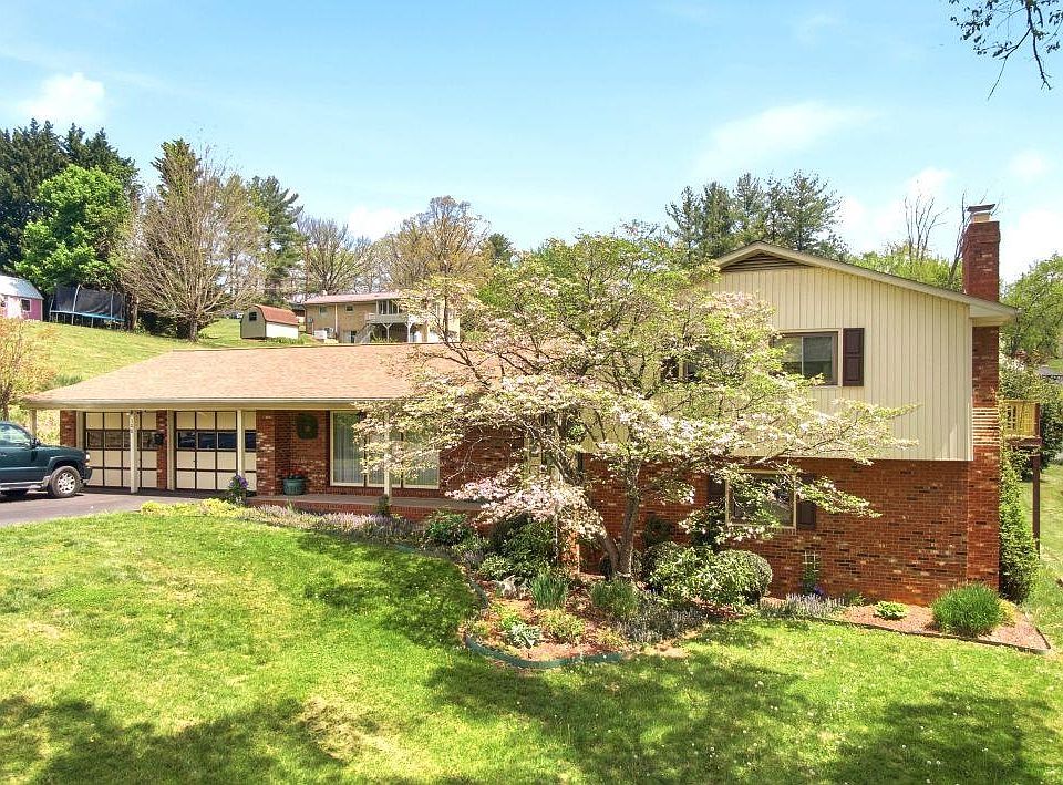 1st image of 508 Lawndale Dr