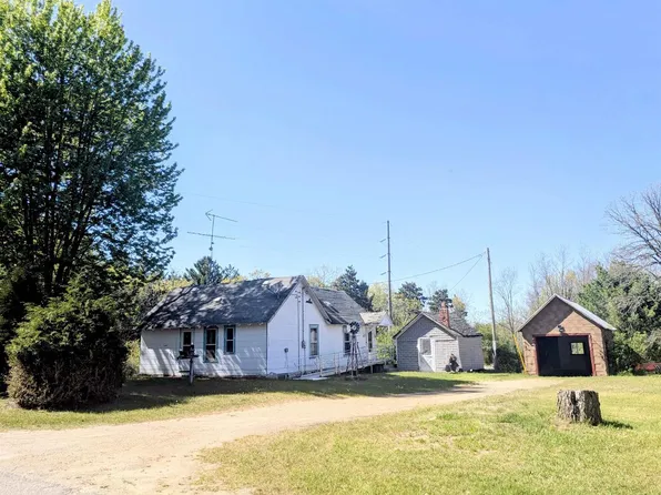 N2520 5th Avenue, Grand Marsh, WI 53936