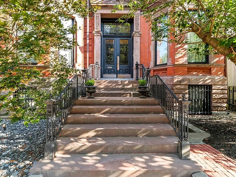 302 Commonwealth Ave #3 — Photo 23