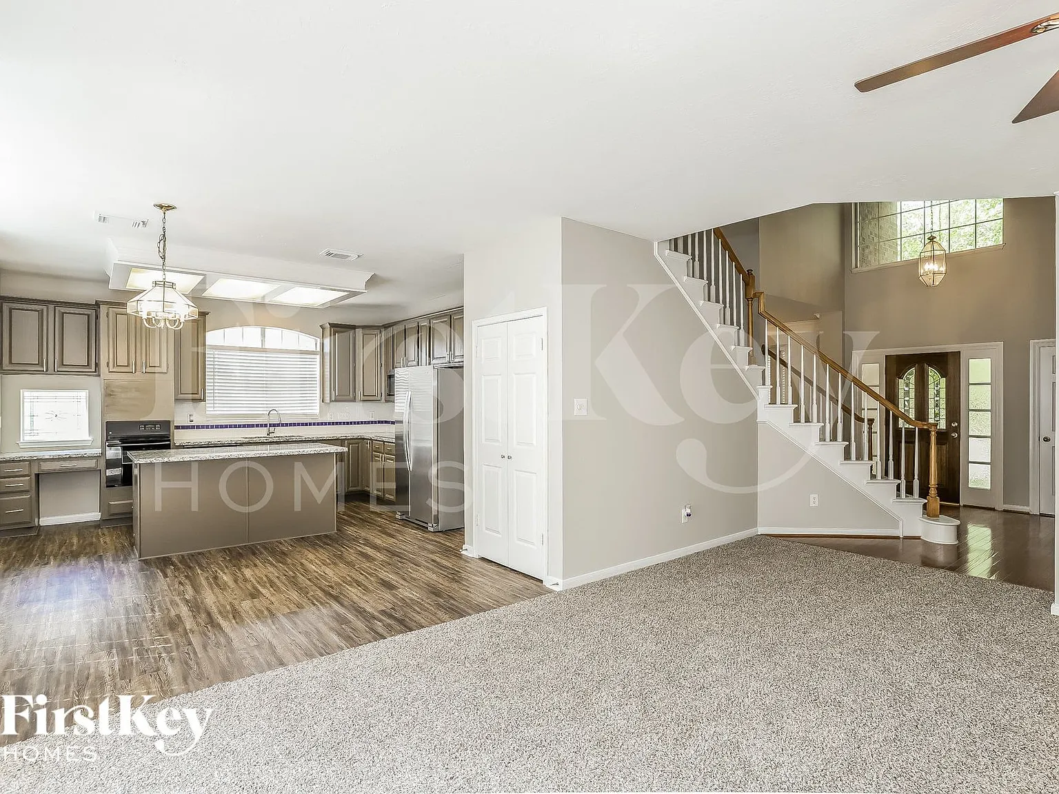 4 bed, 2.5 bath, 2601 sqft, $2,970 — Photo 3