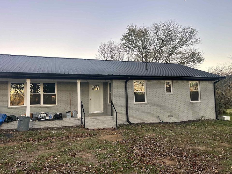 2nd image of 190 Gore Rd