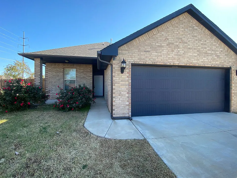 7804 Meadow Lake Dr