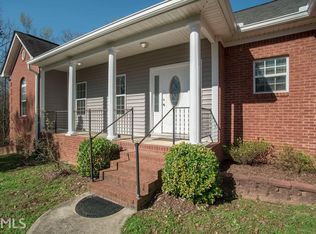 1908 McCard Lake Rd, Meansville, GA 30256