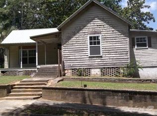 2939 Caledonia St, Marianna, FL 32446