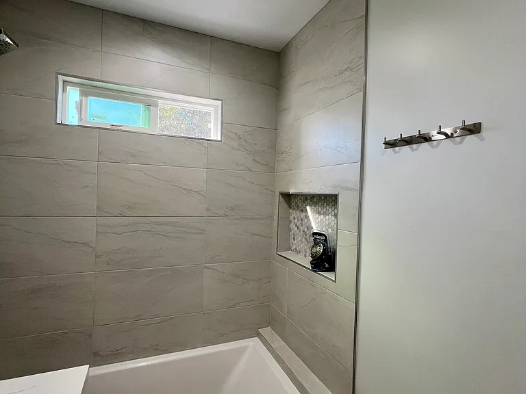 6061 Fishburn Ave #C — Photo 3